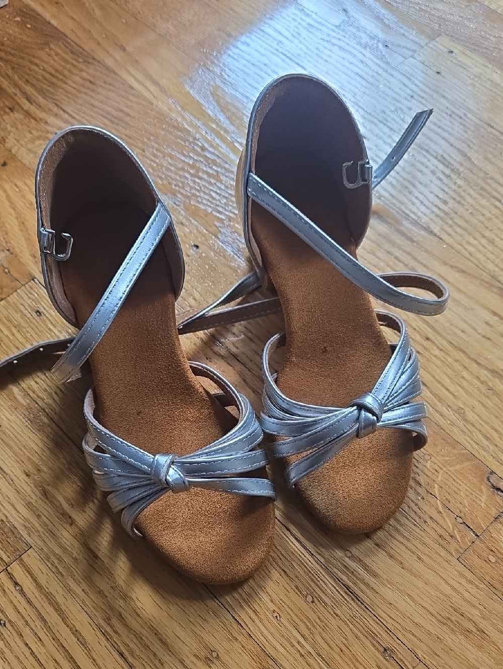 Dance Silver Strappy Knot Front Kid's Sandals